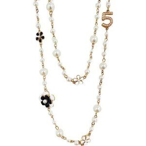 Elegant White Imitation Pearl Camellia Necklace with 5 Pendant for Women